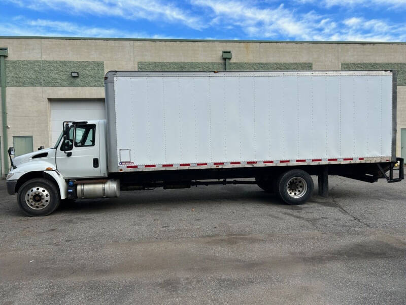 2017 International DuraStar 4300