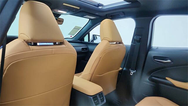 2023 Lexus UX 250h Premium