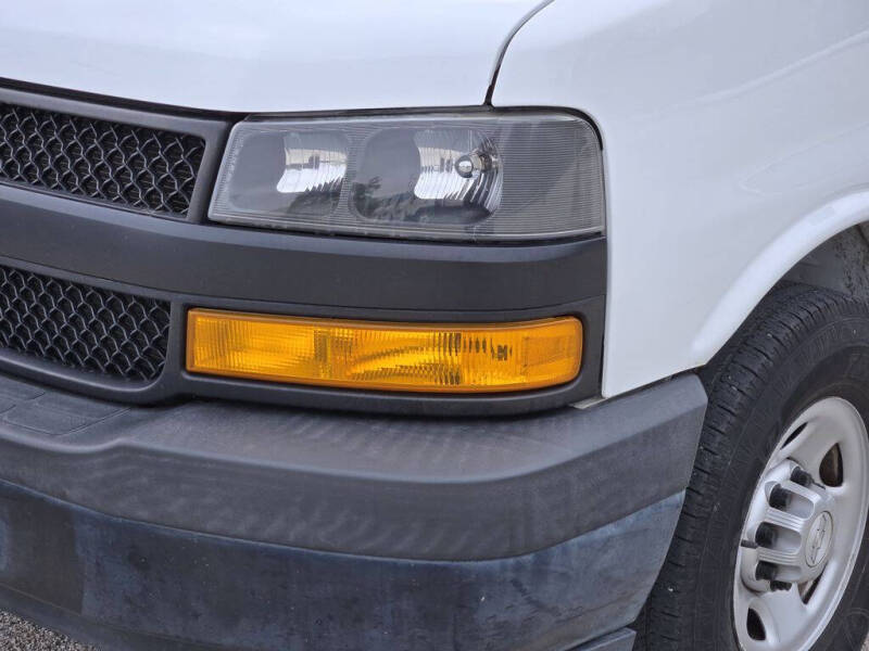 2018 Chevrolet Express 2500