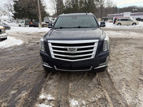 2018 Cadillac Escalade ESV Luxury