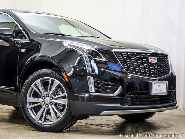 Used 2025 Cadillac XT5 Premium Luxury with VIN 1GYKNDRS3SZ106991 for sale in Tinley Park, IL