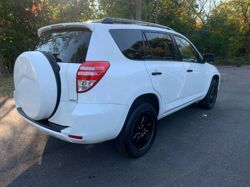 2011 Toyota RAV4 Base photo 6