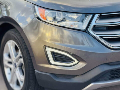 2017 Ford Edge Titanium