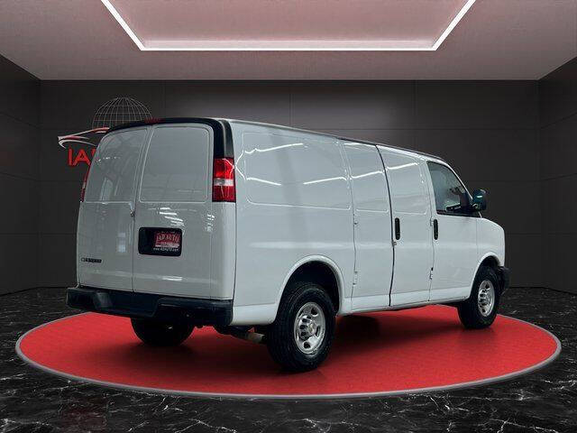 2020 Chevrolet Express 3500