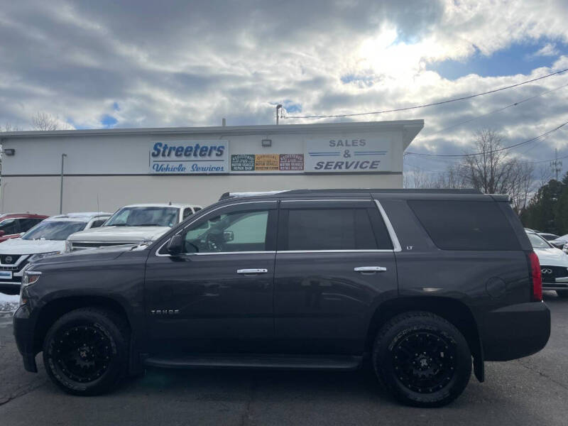 2017 Chevrolet Tahoe LT photo 5