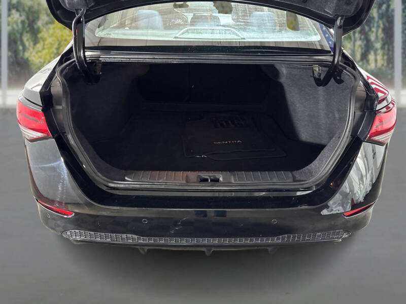 2022 Nissan Sentra SV