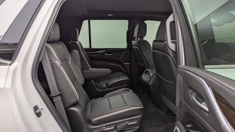 2023 Cadillac Escalade Premium Luxury