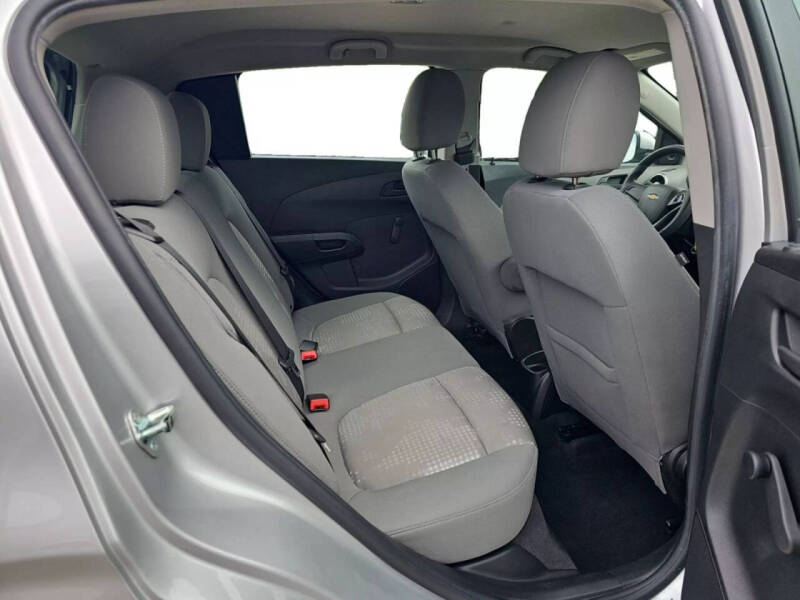 2015 Chevrolet Sonic LS Auto