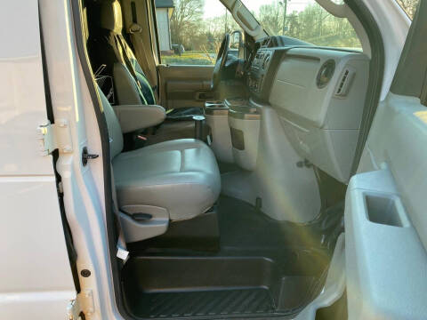2014 Ford E-Series E-150