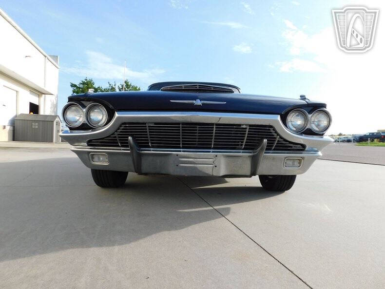 1965 Ford Thunderbird