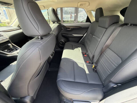 2017 Lexus NX 200t
