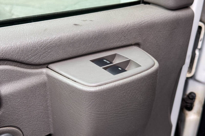 2016 Chevrolet Express 2500