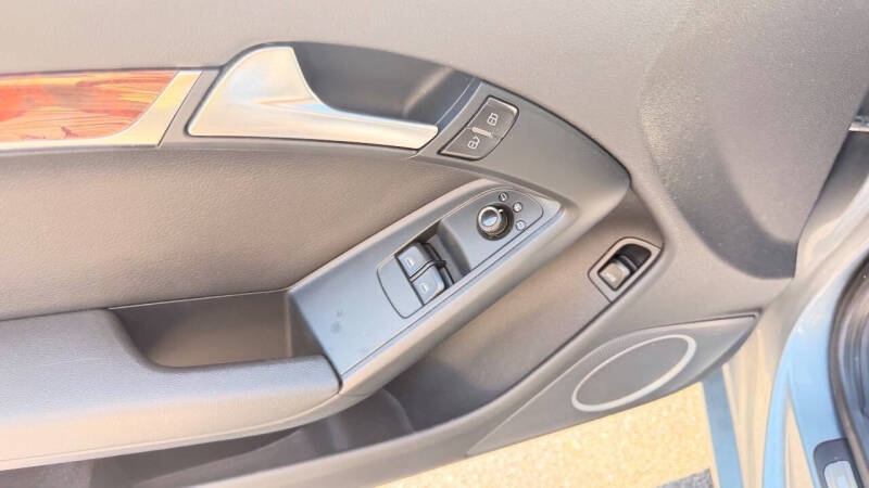 2011 Audi A5 2.0T quattro Premium Plus