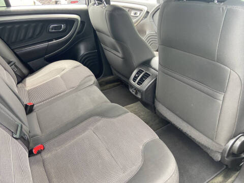 2014 Ford Taurus SEL