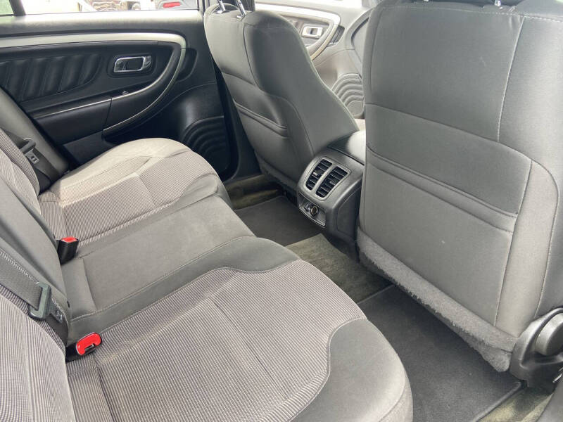 2014 Ford Taurus SEL