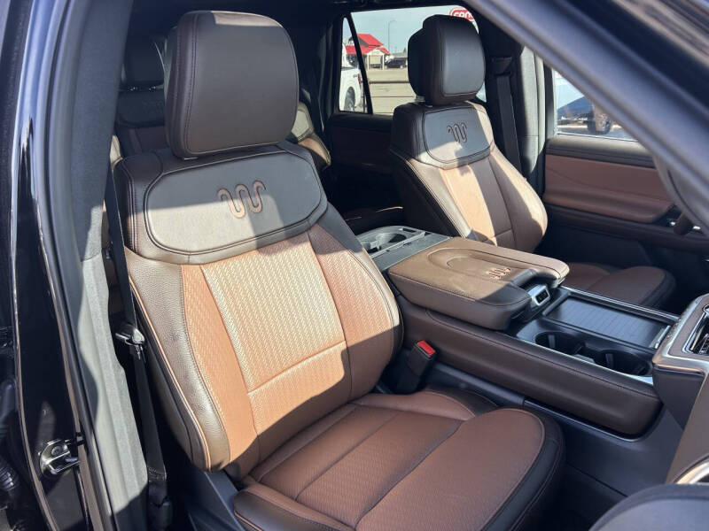 2026 Ford Expedition MAX King Ranch