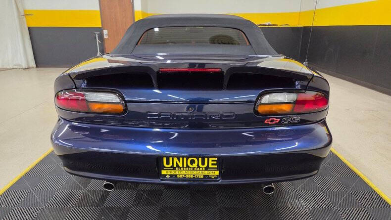 2000 Chevrolet Camaro