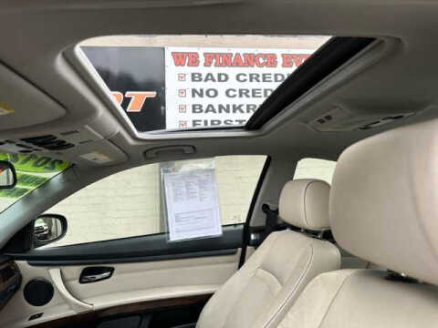 2012 BMW 3 Series 328i