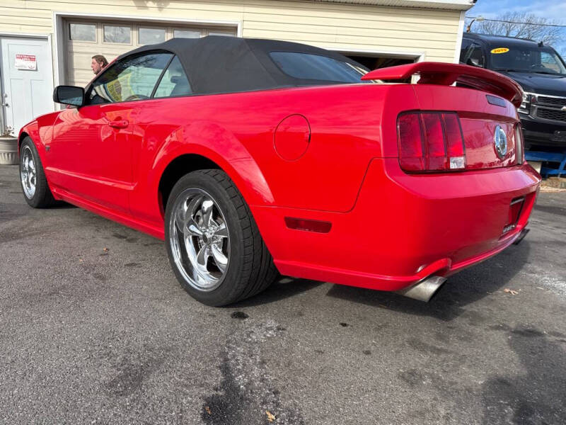 2007 Ford Mustang GT Deluxe