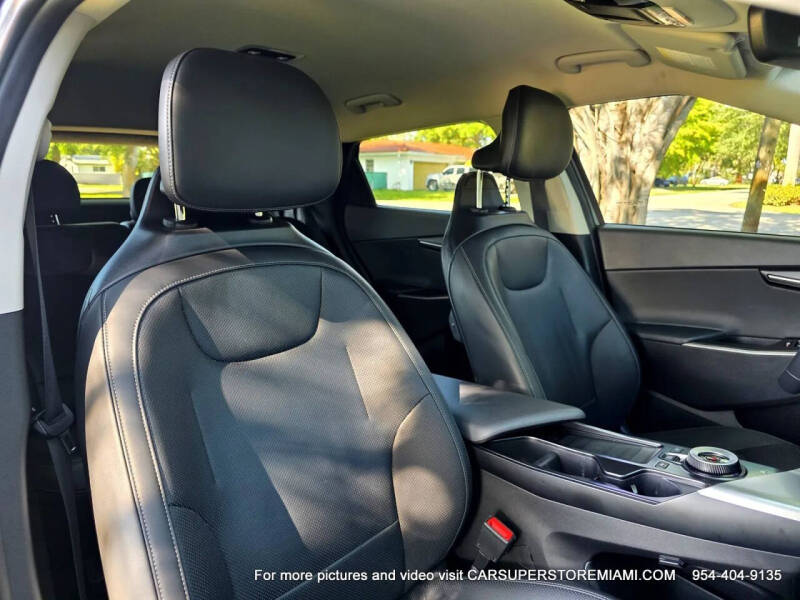 2022 Kia EV6 Wind