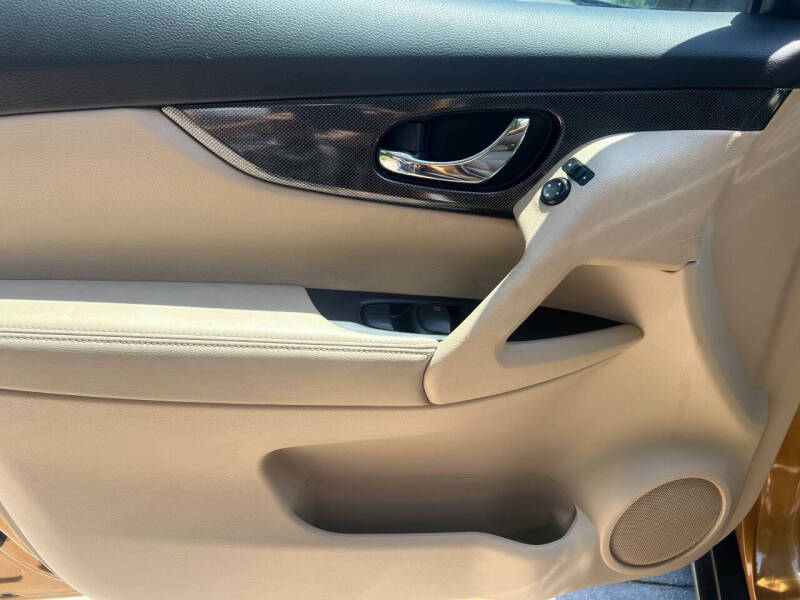 2014 Nissan Rogue SL