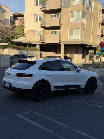 2018 Porsche Macan