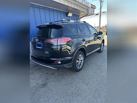 2016 Toyota RAV4 Hybrid XLE