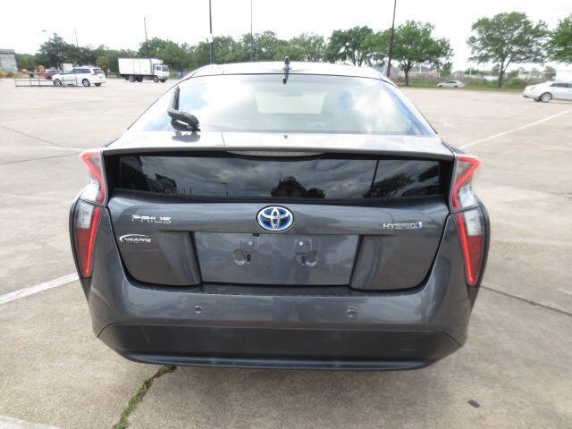 2017 Toyota Prius Two