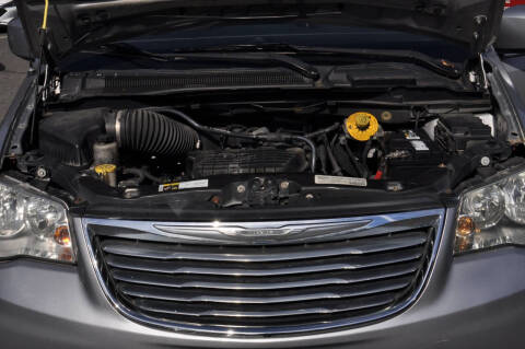 2015 Chrysler Town and Country Touring