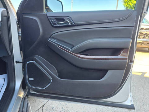 2017 GMC Yukon SLE