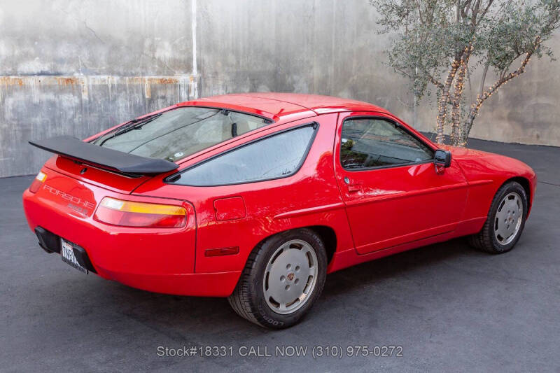 1987 Porsche 928 S4