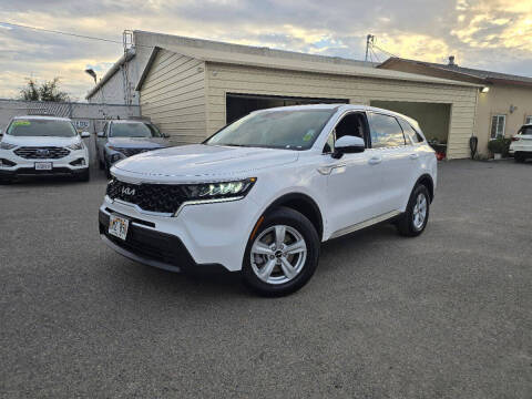 2023 Kia Sorento LX
