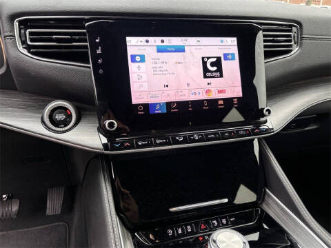 2023 Jeep Wagoneer Series II