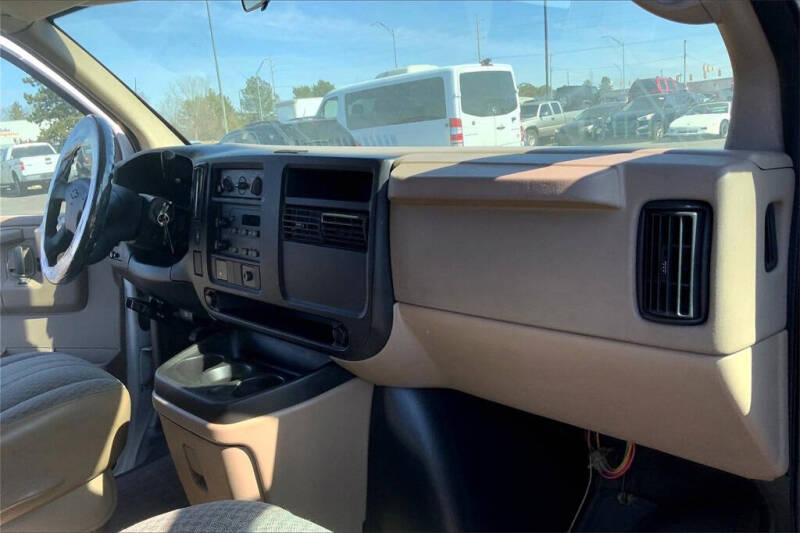 2006 Chevrolet Express LS 3500