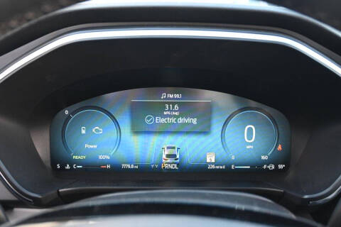 2025 Ford Escape Hybrid Platinum