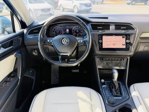 2018 Volkswagen Tiguan 2.0T SEL Premium 4Motion