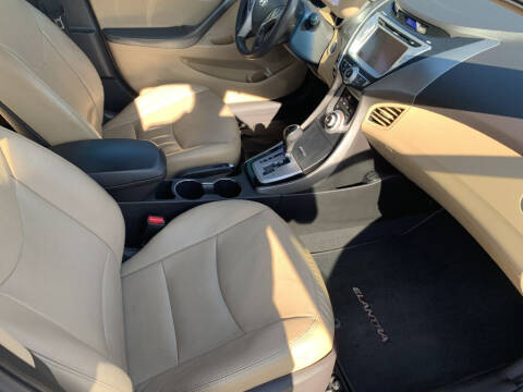 2012 Hyundai Elantra Limited