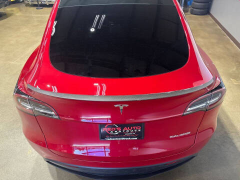 2023 Tesla Model Y Performance