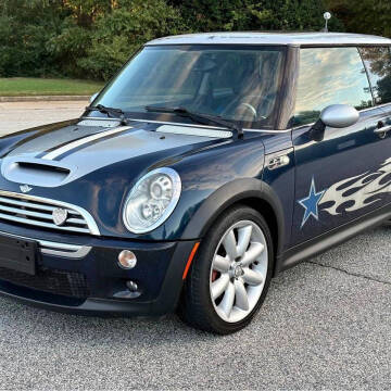 2006 MINI Cooper for sale at Two Brothers Auto Sales in Loganville GA