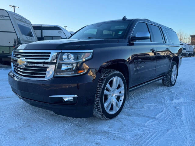 2017 Chevrolet Suburban Premier's photo