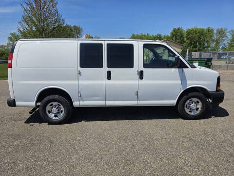 2017 Chevrolet Express 2500