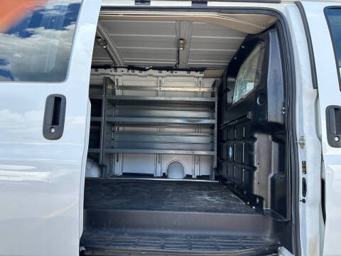 2019 Chevrolet Express 2500