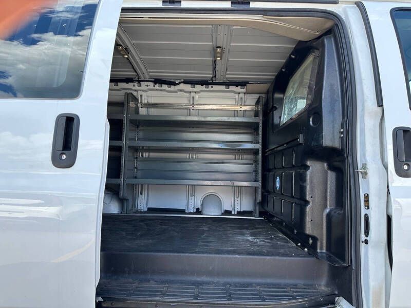2019 Chevrolet Express 2500