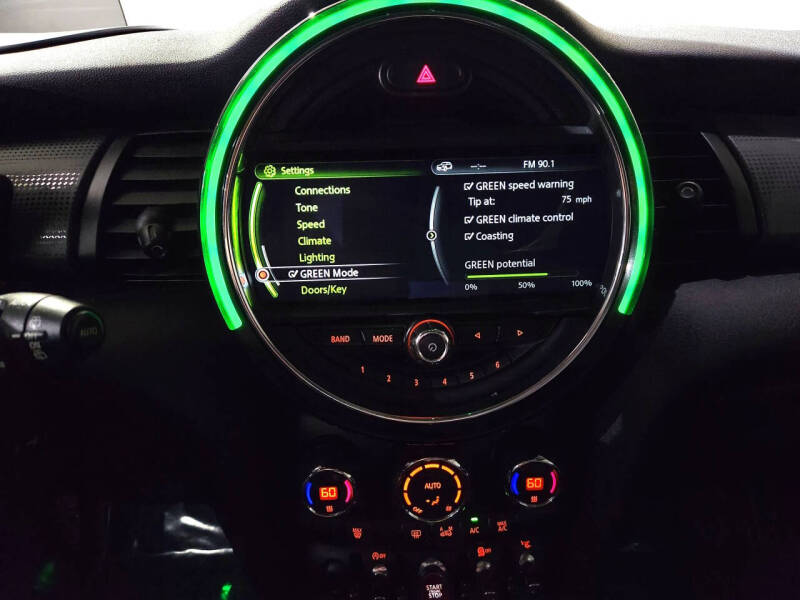 2016 MINI Hardtop 2 Door Cooper