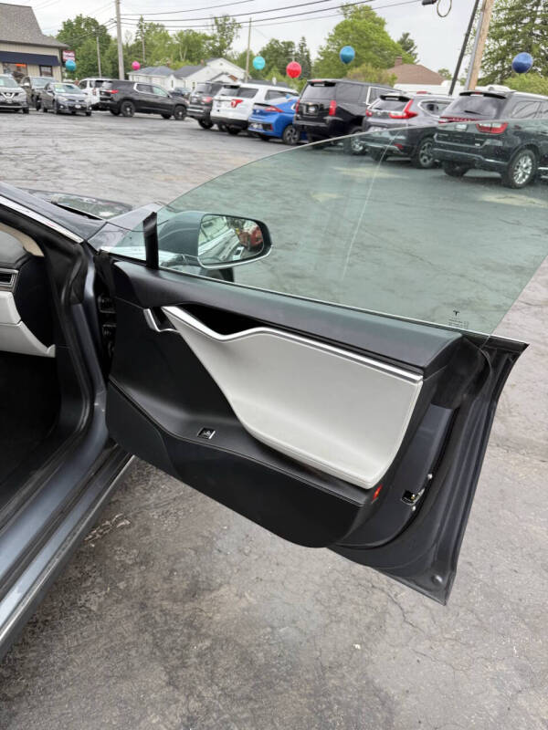 2013 Tesla Model S