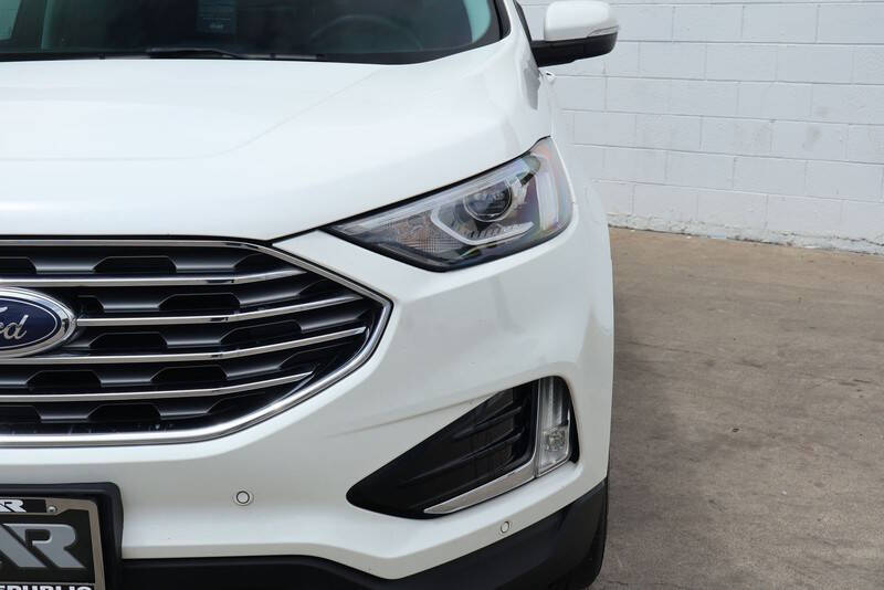 2021 Ford Edge Titanium