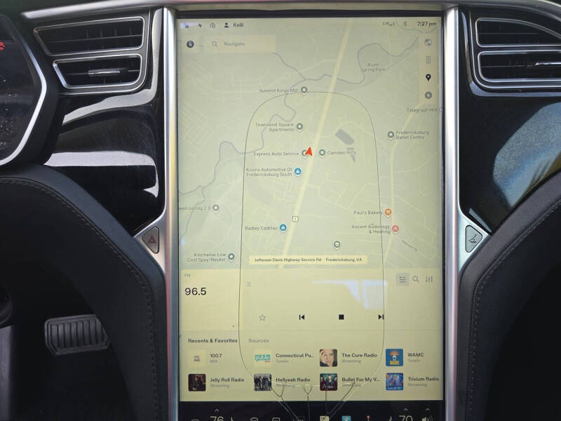 2015 Tesla Model S 70D