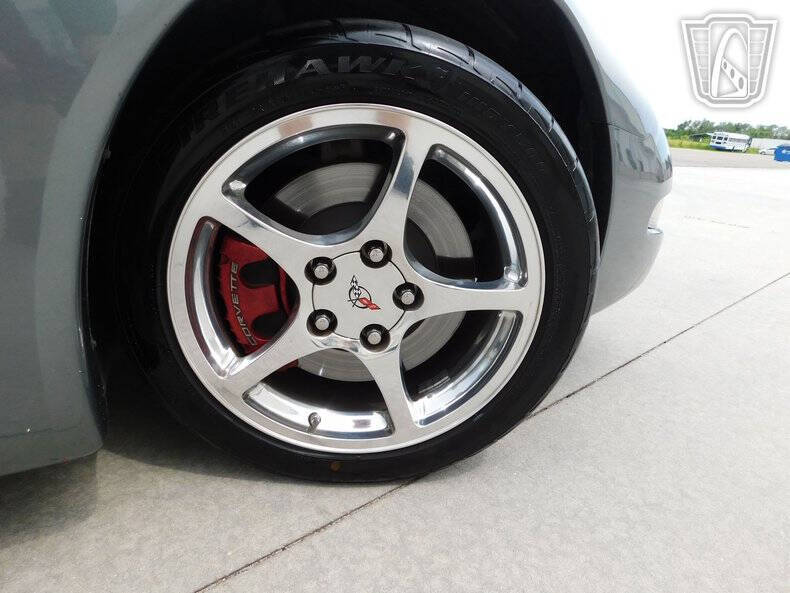 2004 Chevrolet Corvette