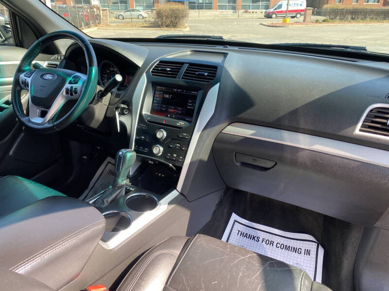 2012 Ford Explorer XLT