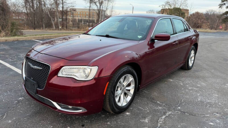 2016 Chrysler 300 Anniversary Package's photo